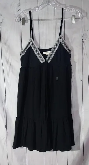 Aeropostale Solid Black V-Neck Lace Trim Tiered Babydoll Mini Dress NWT thumbnail 1
