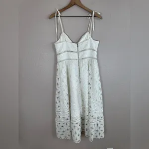 Bardot Botanical White Lace Midi Dress in Ivory size 8 Medium $139 Revolve Bride thumbnail 8
