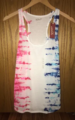 Tank Top thumbnail 1