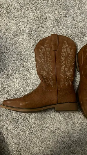 Cowgirl Boots IUV Brown Size 7.5 thumbnail 2
