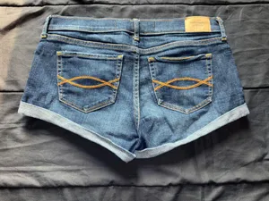 Shorts thumbnail 3