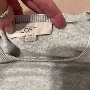 Loft size small long sleeve grey sweater with white lace inset on sides EUC thumbnail 3