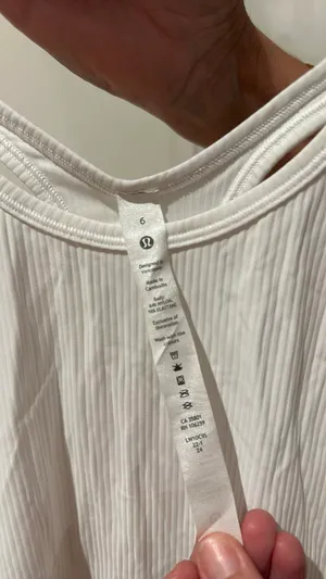 Lululemon Tank thumbnail 3