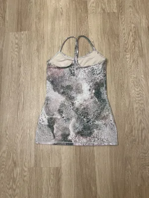 lululemon tank top  thumbnail 2
