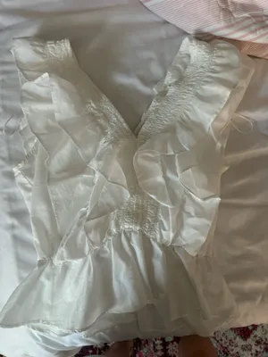 boutique white ruffle top thumbnail 2