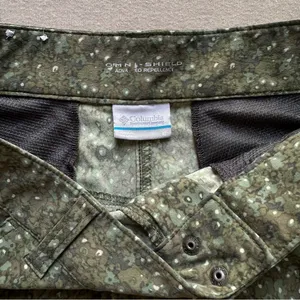 Columbia Green Patterned Outdoor Shorts thumbnail 2