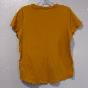 Universal Threads Golden Short Sleeve Tee thumbnail 2