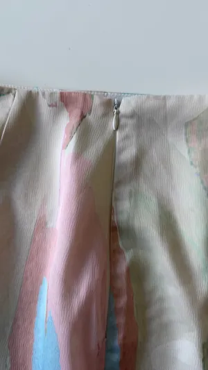 PrettyLittleThing Watercolor Pastel Mini Skirt with Asymmetric Slit Hem - Size US 2 thumbnail 5
