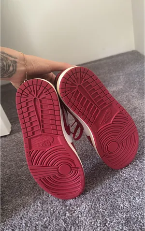 Nike Jordan 1 Low thumbnail 3