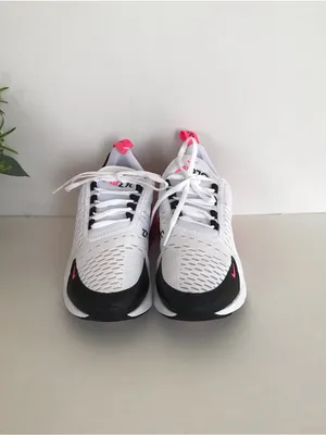 Nike Air Max 270 thumbnail 2