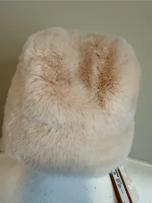 SKIMS Faux Fur Trapper Hat Cream Egret Winter Cozy Soft Plush One Size NWT thumbnail 13