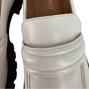 Nine West Womens Gury Slip On Chunky Lug Sole Loafers Cream Size 8.5M Y2K Preppy thumbnail 10