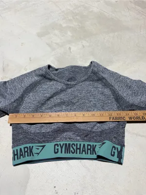 Gymshark Grey Seamless Long Sleeve Crop Top thumbnail 4