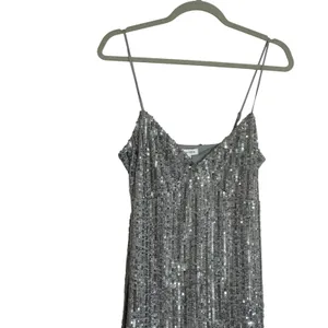 Urban Social NEW Silver Sequin Mini Dress V-Neck Homecoming Cocktail Party thumbnail 2