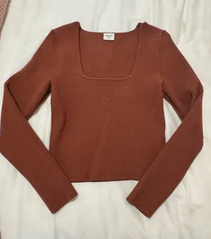 Abercrombie Top thumbnail 1