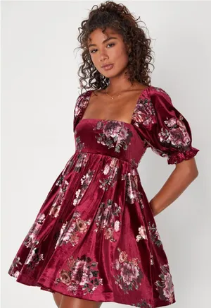 Lulu's Adorably Darling Burgundy Floral Print Velvet Babydoll Dress size M thumbnail 1