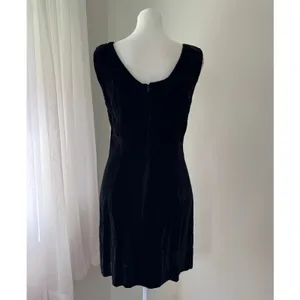 Vintage Y2K Germain Paris Black Velvet Scoop Neck Sleeveless Mini Dress thumbnail 4