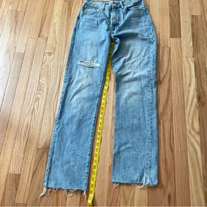 Madewell Jeans Womens 26 Blue 90s Straight High Rise Light Wash Distressed thumbnail 5