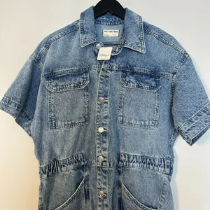 FREE PEOPLE x We The Free Marci Cuffed Shortall in Wash Marrakesh Size Large NWT thumbnail 5