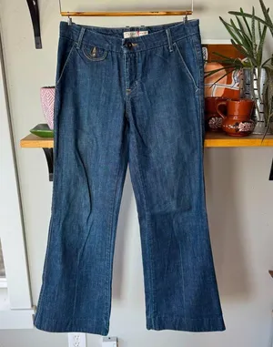 Vintage Old Navy Wide Leg Dark Rinse Denim Mid Rise Flare Wide Leg Jeans Sz 4 thumbnail 1