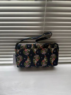 Vera Bradley Quilted Floral Shoulder Bag - Navy thumbnail 2