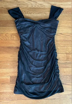 Elegant Black Ruched Dress thumbnail 1