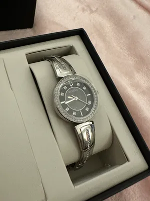 Bulova Watch and Necklace Set thumbnail 2