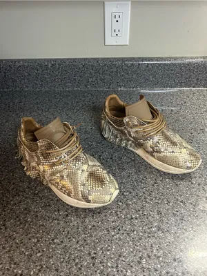 Women's Snake-Print Fringe Sneakers Leather Made in Italy Size 7.5 thumbnail 2