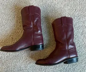 Justin Boots Burgundy ladies L3068 size 5C thumbnail 1