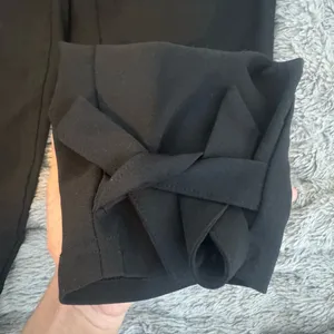 High Waist Belted Hem Cropped Pants Black Size XS thumbnail 6