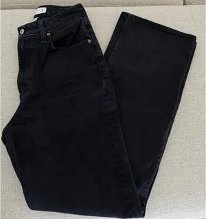 Abercrombie Curve Love High Rise 90s Relaxed Jeans thumbnail 3