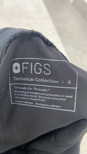 FIGS Scrub Pants thumbnail 6