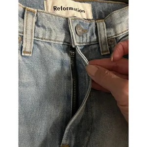 Reformation Step‎ Hem Size 25 Light wash Blue Jeans thumbnail 6