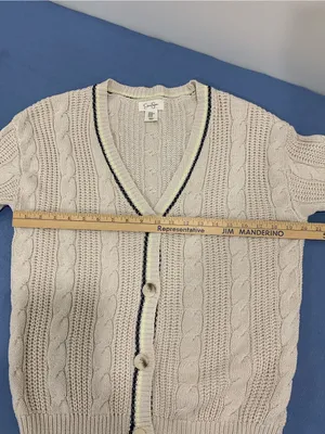 Jessica Simpson Beige Cable Knit Ribbed Trim V-NECK Cardigan XS thumbnail 6