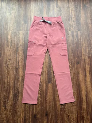 NWT FIGS Women’s Mauve Yola Skinny Scrub Pants - Size XXS thumbnail 1