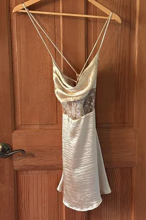 Lucy in the Sky Size Extra Small XS Gold Formal Prom Dress thumbnail 1