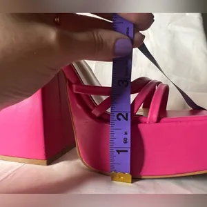 PrettyLittleThing Pink Square Toe Strappy Platform Heel Sandals Size 5 thumbnail 13