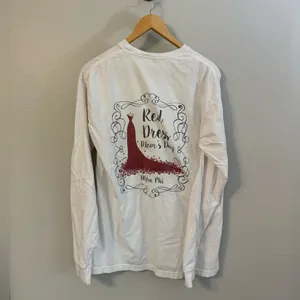 Alpha Phi Comfort Colors Long Sleeve Tee - Size Medium Mom’s Day thumbnail 2