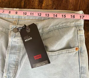Levi's® High Rise Wedgie Straight Jean Size 32 thumbnail 14
