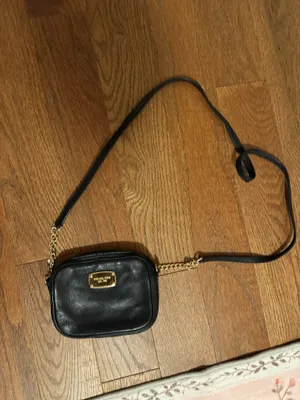 Michael Kors small purse thumbnail 2