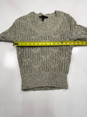 White House Black Market Olive Green V-Neck Cable Knit Sweater thumbnail 4