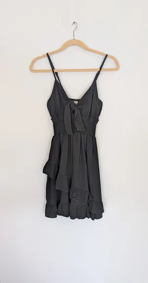 Black Ruffle Tie Front Cut Out Cotton Dress NWT M/L thumbnail 5