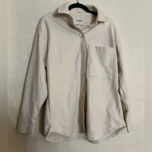 Abercrombie and Fitch Faux Leather jacket cream color size Small oversized fit thumbnail 4