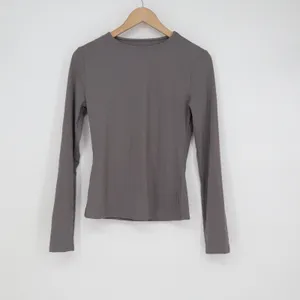 Charcoal Gray Long Sleeve Crew Neck Slim Fit Stretch Top Size S thumbnail 2