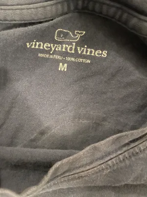 Vineyard Vines Holiday T-Shirt thumbnail 3