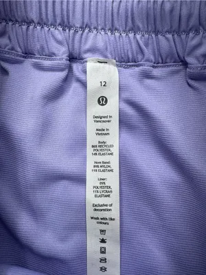 Lululemon Hottie Hot High Rise Athletic Shorts Lilac Smoke Size 12 NWT thumbnail 10