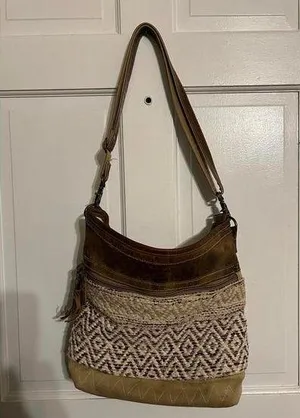 Stylish Myra Crossbody Bag - Bohemian Chic thumbnail 1