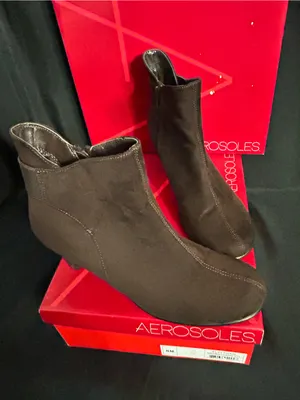 Aerosoles Play Again Brown Fabric Zipper Ankle Booties Women’s 8M thumbnail 3