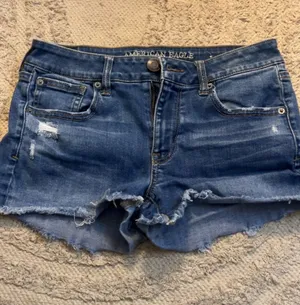 American Eagle Shorts Denim thumbnail 1