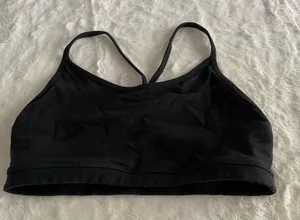 Lululemon black t-back Racerback Sports Bra size 10 thumbnail 1